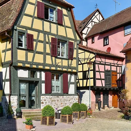 Holiday home Remparts De - Le Dragon Porte-bonheur Riquewihr